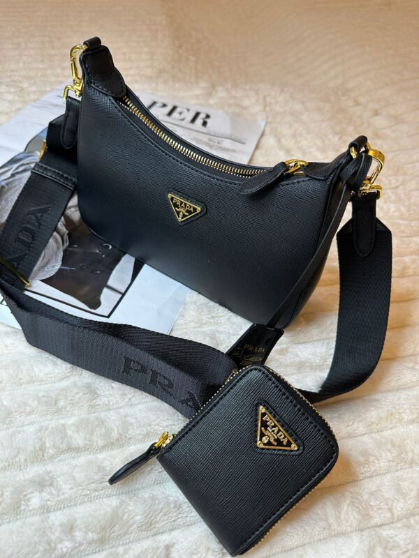 Jam5341  PRADA 68$ - Image 2