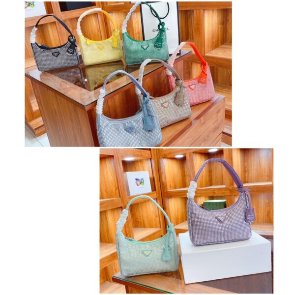 Jes3277 37.66$ PRADA - Image 2