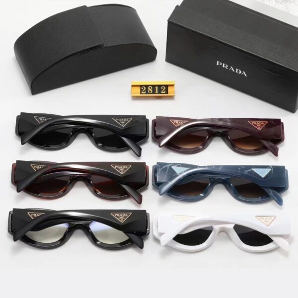 Jam3649 PRADA 24.9$ 180 - Image 2