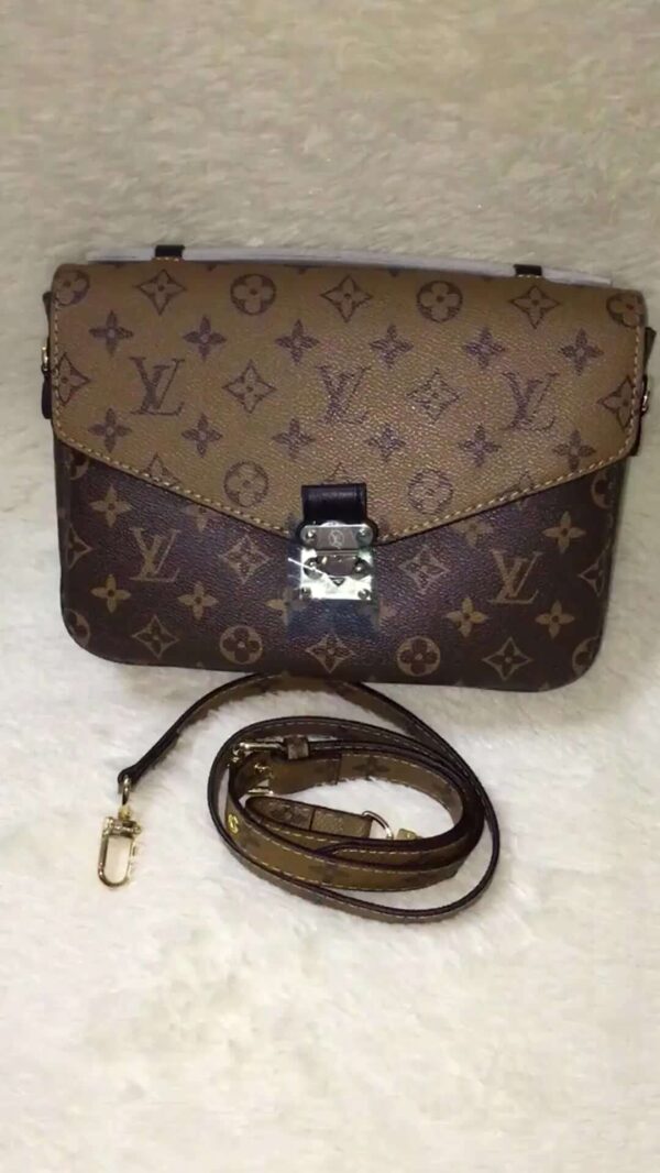 Jes418 A104 LV bag $39.99 1:1 - Image 2