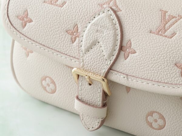 Jam5246   LV   110$ - Image 2