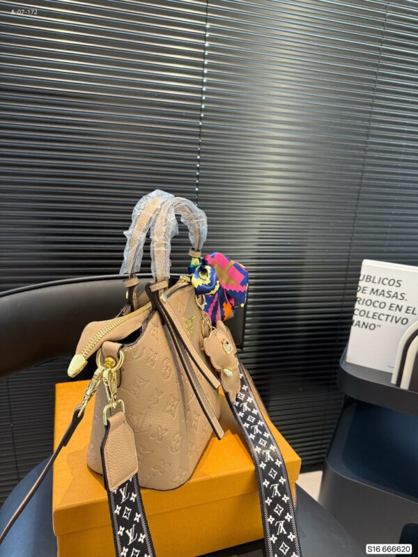 Jam5490 LV 53$ - Image 2