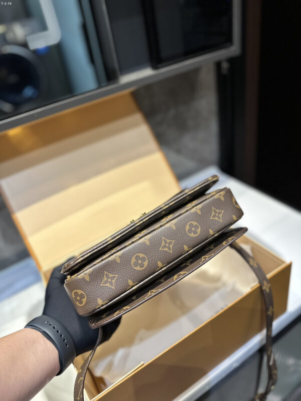 Z5428 LV 55$ - Image 8