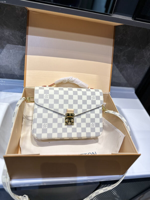 Z5428 LV 55$ - Image 10