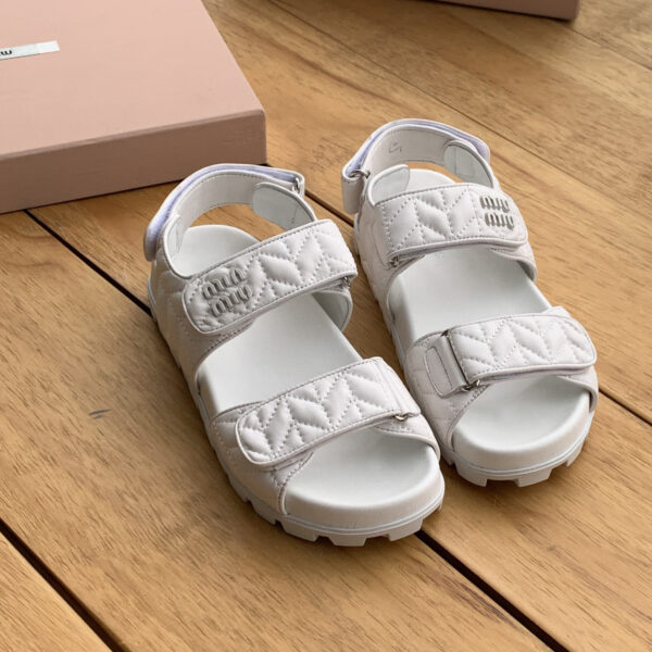 Z5427 MIUMIU 98$ - Image 3