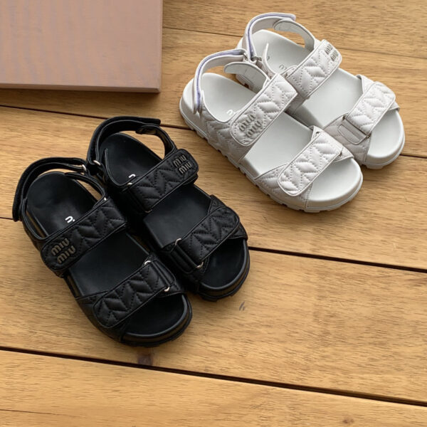 Z5427 MIUMIU 98$ - Image 4