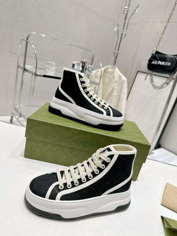 TL2590 GUCCI 55$ - Image 5