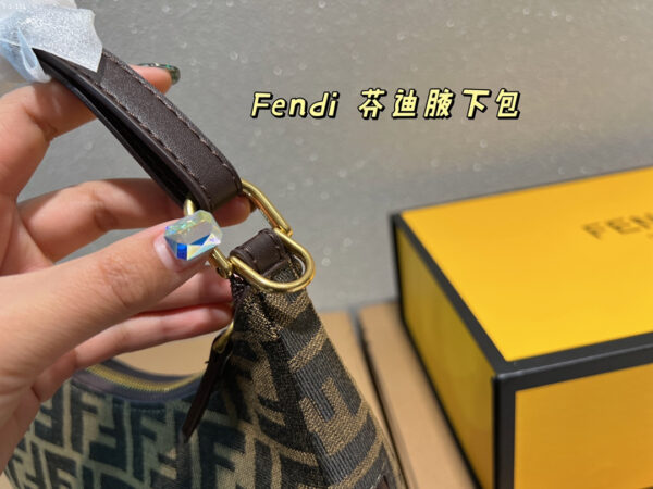 Jam4070 FENDI 5A+ BOX 55$ 400 GBB - Image 11