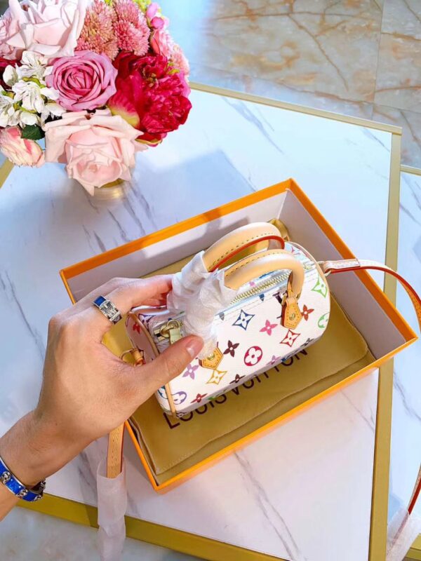 Jam1302 LV pillow bag 335 58$ GBB - Image 11
