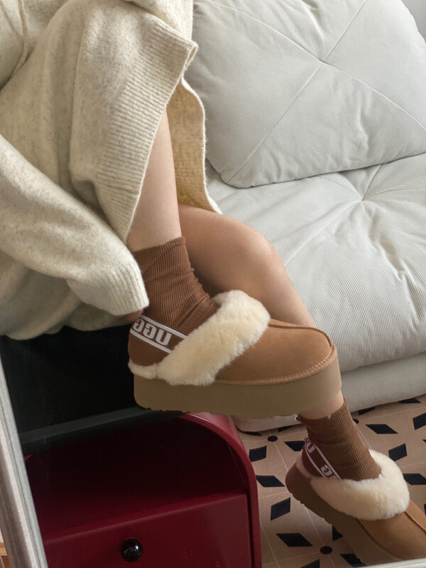 Jam4069 UGG 350  49.99$ UGG - Image 11