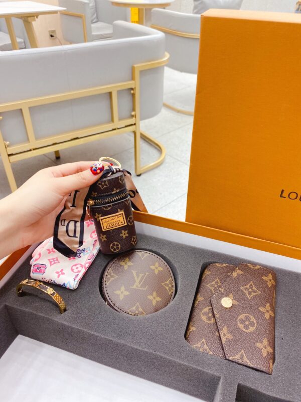 Jam4107  LV 65$ - Image 11
