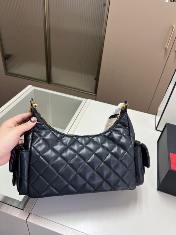 Jam5256  Chanel    79.99$ - Image 11