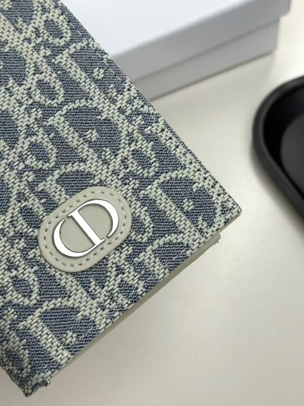 TL2583 DIOR 40.99$ BOX - Image 11