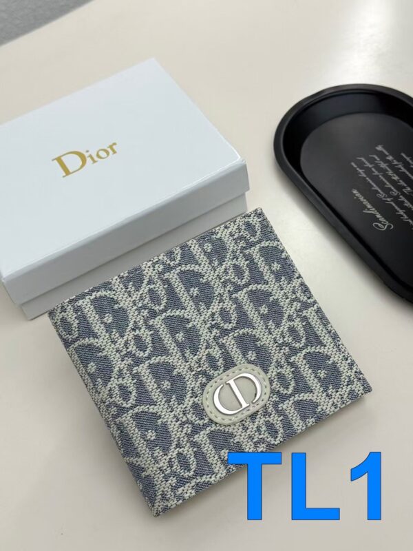 TL2583 DIOR 40.99$ BOX - Image 18