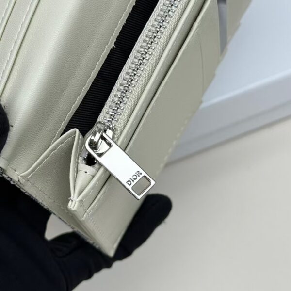 TL2583 DIOR 40.99$ BOX - Image 8