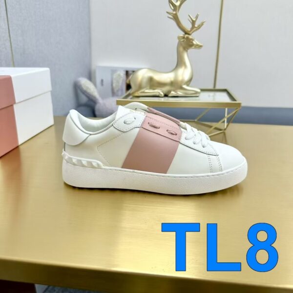 TL2580 Valentino 55$ box - Image 16