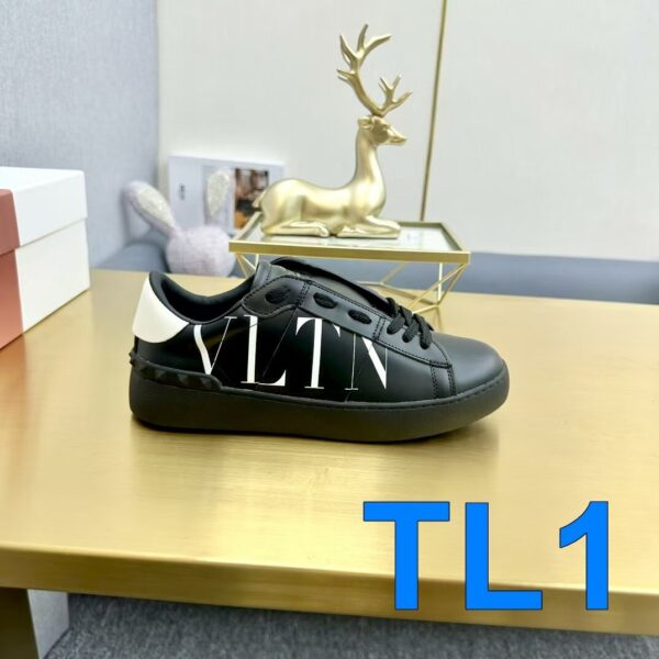 TL2580 Valentino 55$ box - Image 10