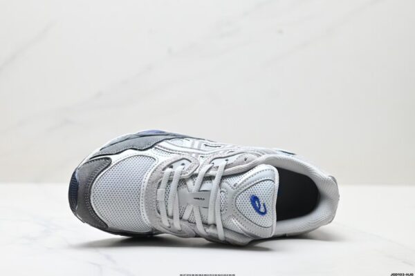 TL2578 ASICS 59.99$