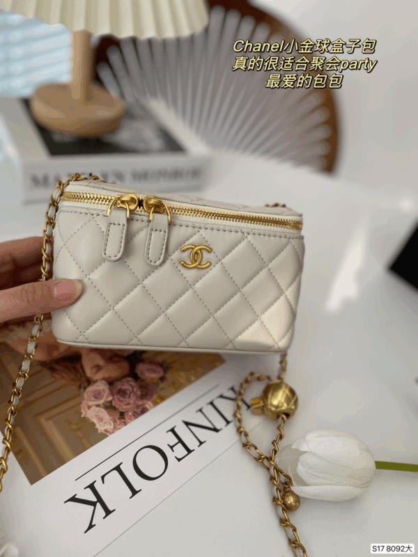 Z5225-55$-Chanel - Image 9