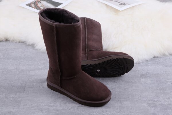Jam790 UGG 310 43.8$ UGG - Image 12