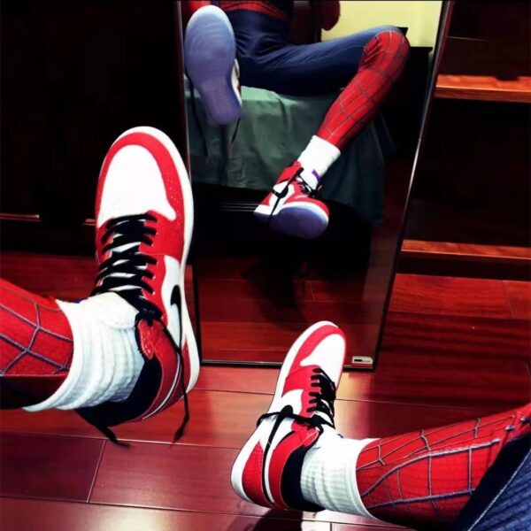 Jes2697 43.99$ spiderman jordan - Image 12