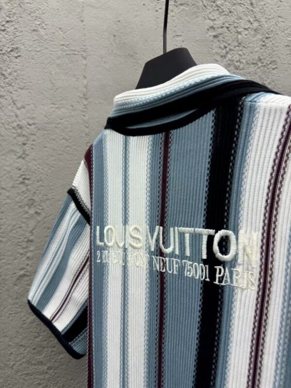 TL2573 LV 55$ - Image 11