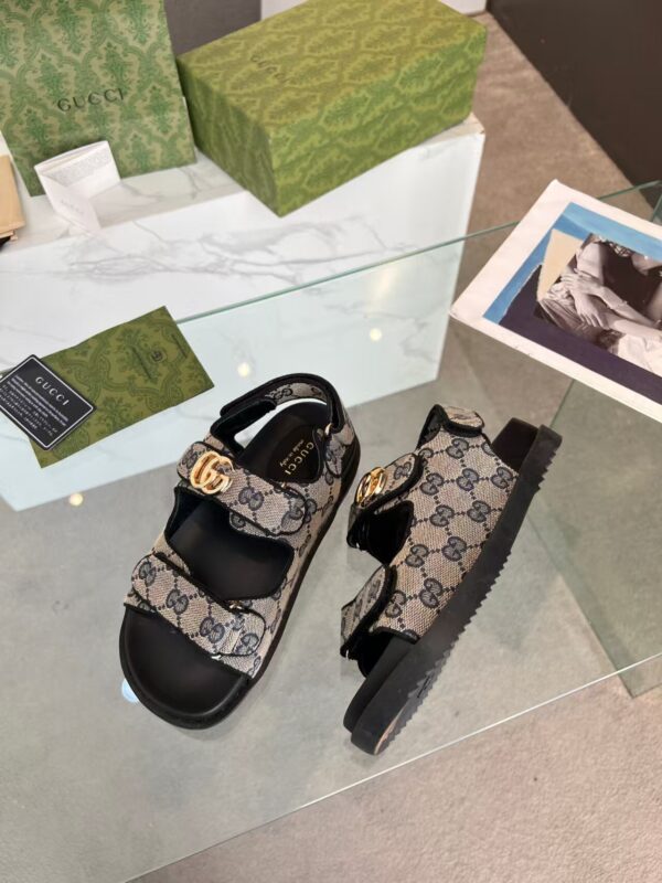 TL2572 GUCCI 50$
