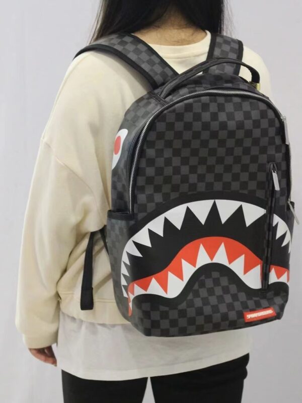 Z5108 SPRAYGROUND 55$ - Image 4