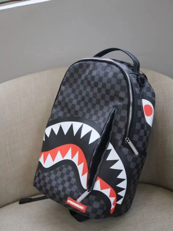 Z5108 SPRAYGROUND 55$ - Image 8