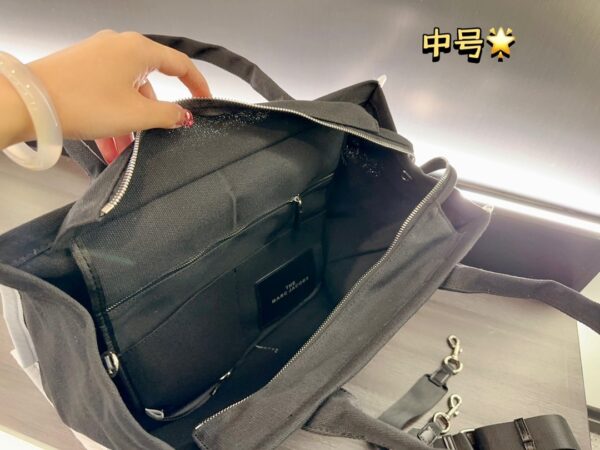 Z5101 MJ tote bag 55$ - Image 10