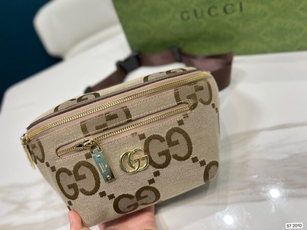 Jam4045    GUCCI    50$ - Image 13