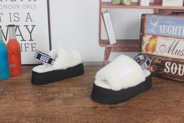 Jes4353 41.3$ UGG - Image 14