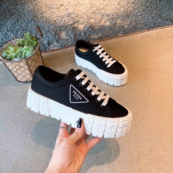 Jes3409 41.6$ PRADA - Image 14