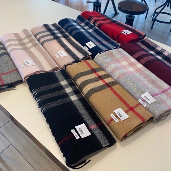 Jam695   Burberry   29.99$  WJ - Image 14