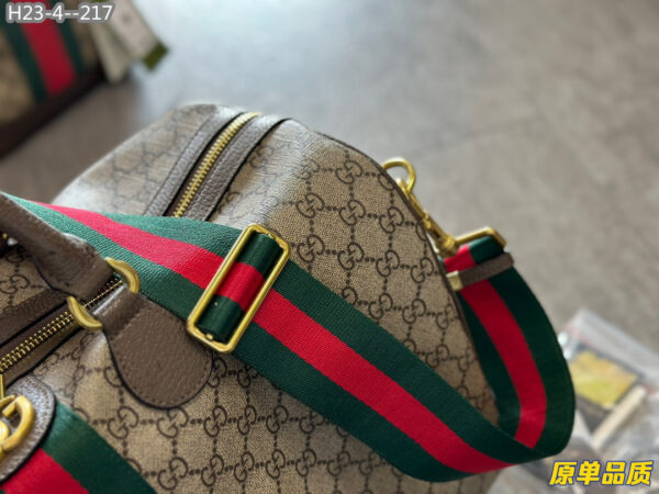 Z4957 GUCCI 88$