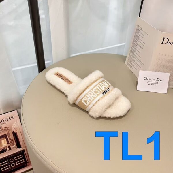 TL2548 DIOR 47.99$ BOX - Image 12