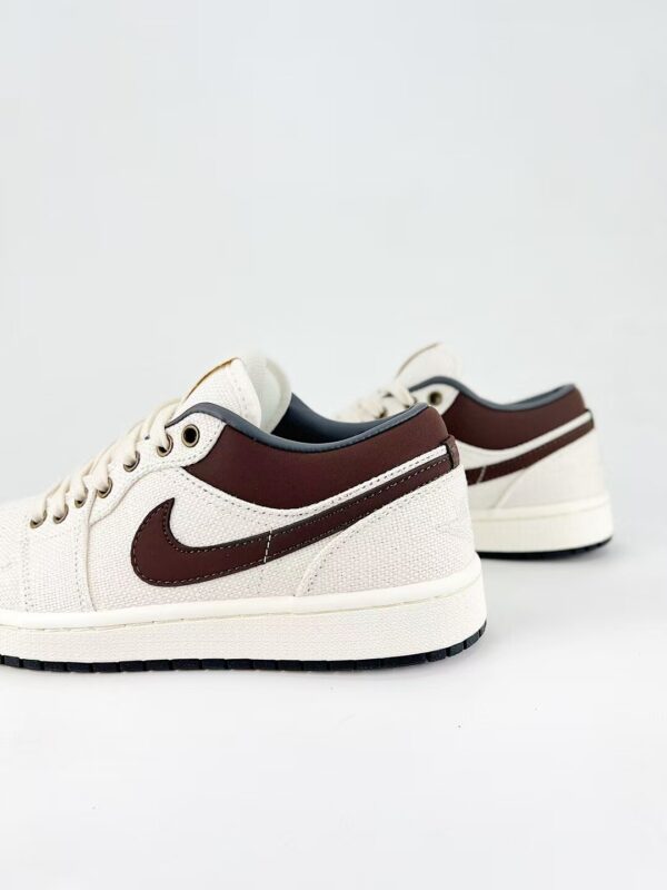 TL2546 NIKE 55$ - Image 5