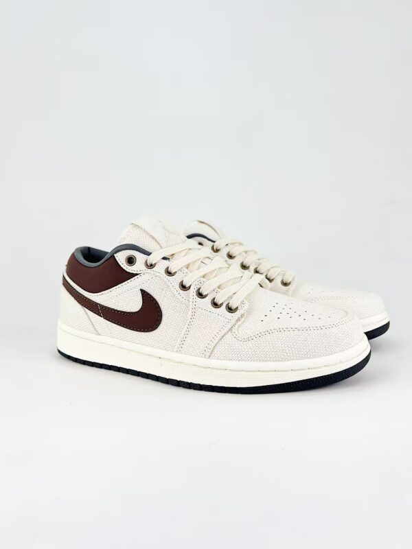 TL2546 NIKE 55$ - Image 8