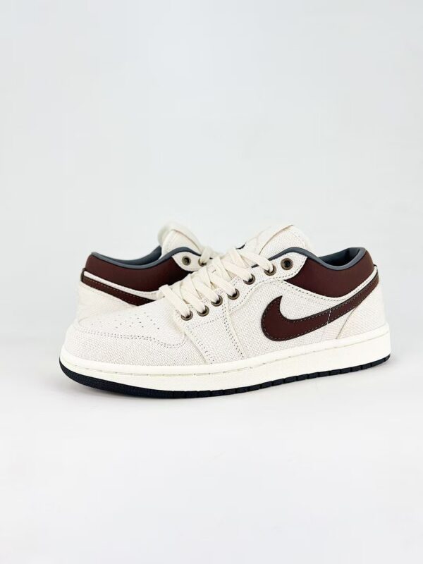 TL2546 NIKE 55$ - Image 9