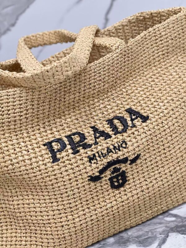 Z6906 PRADA 69$ - Image 9