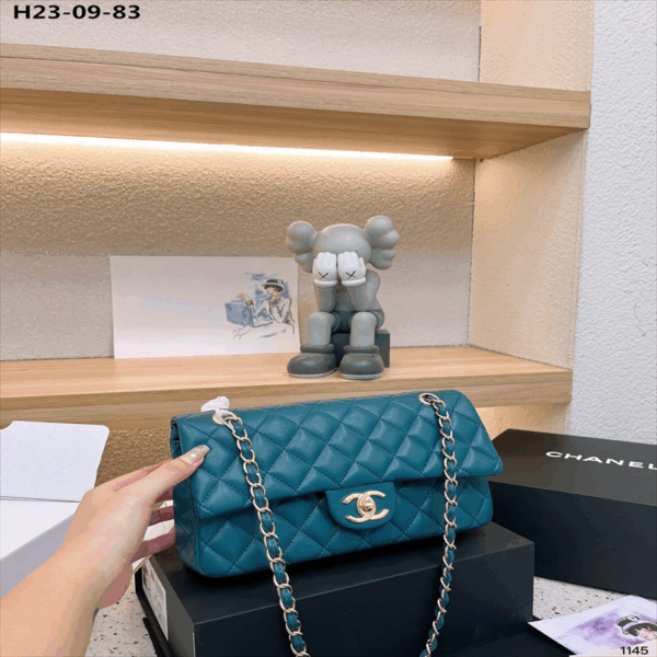 Z4790 58$ CHANEL - Image 12