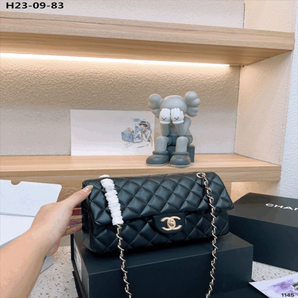Z4790 58$ CHANEL - Image 9