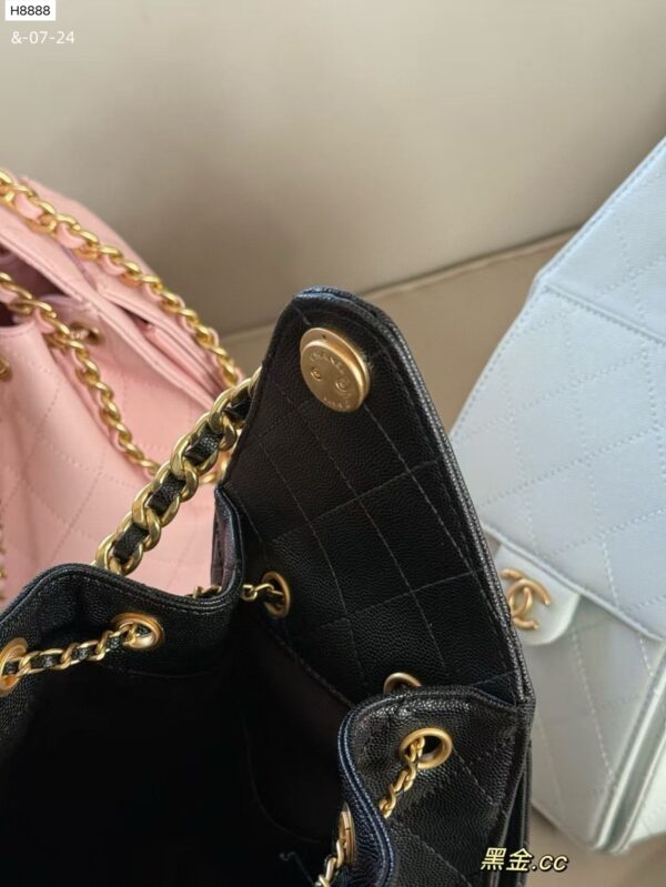 TL2542 CHANEL 75$ BOX - Image 15