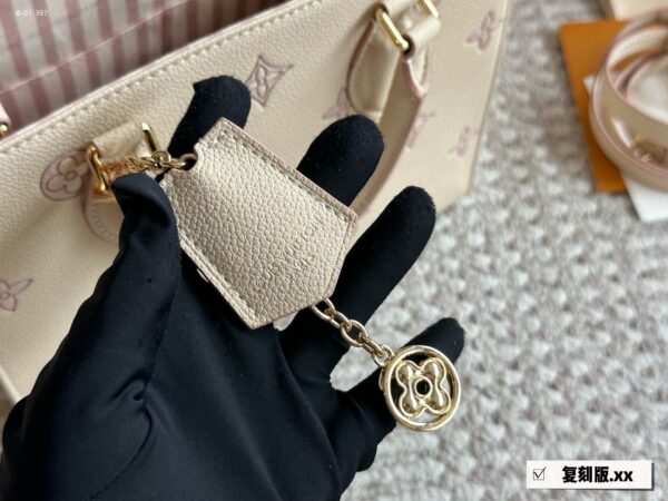 TL2539 LV 75$ BOX - Image 6