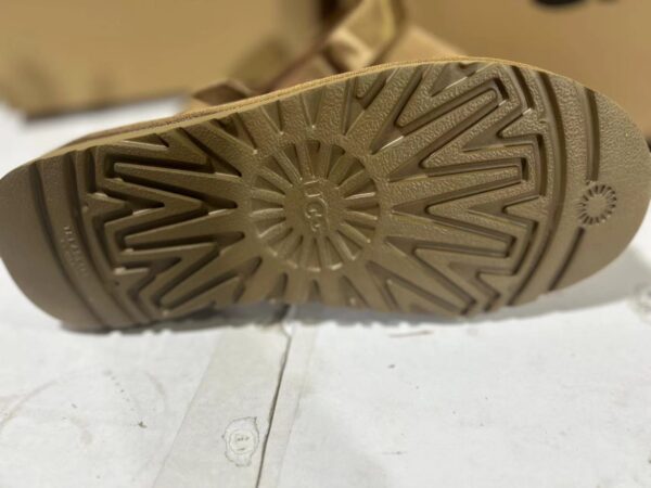 Jam4859 UGG 5A+ 345 48$ UG - Image 16