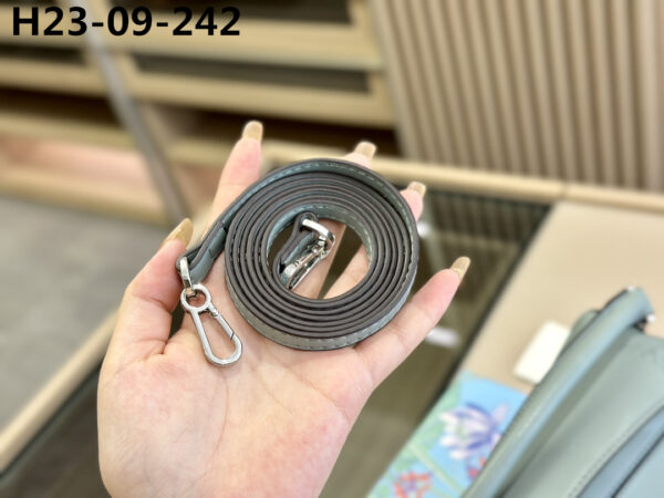 Jam5501 LOEVE 54$ - Image 16