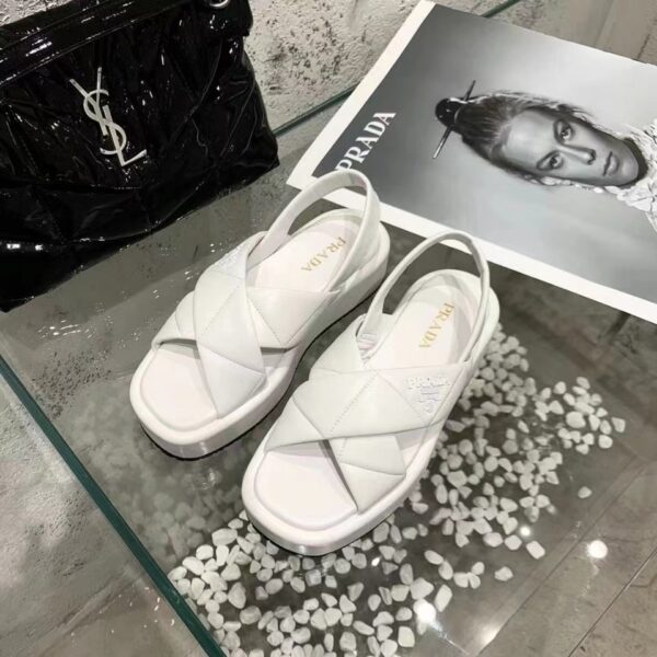 Jes3204 35$ PRADA - Image 16