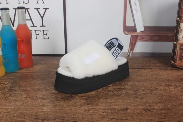 Jes4353 41.3$ UGG - Image 16