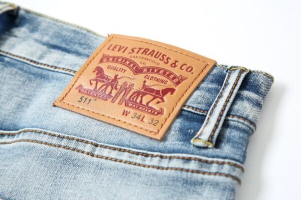 Jam582 Levis 35.9$ 265 NZK - Image 16