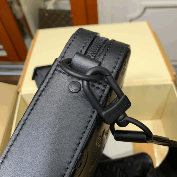 Z4678-55$ LV With box - Image 5